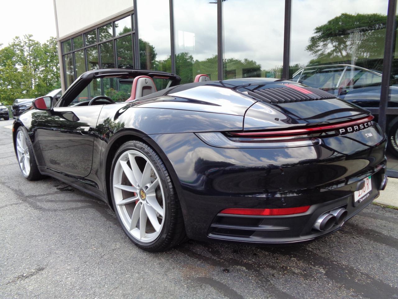 Porsche 911 Carrera Cabriolet 2021