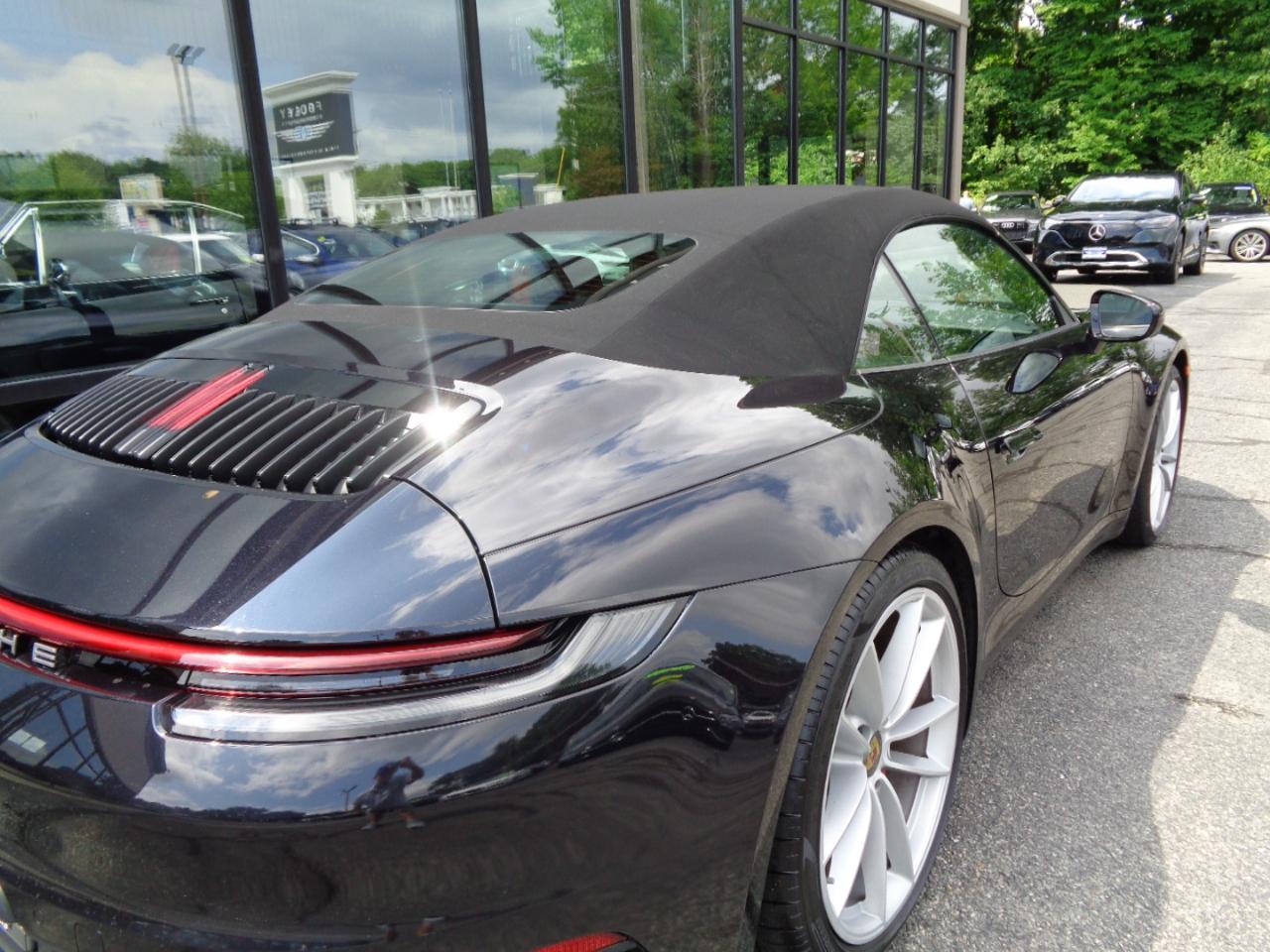 Porsche 911 Carrera Cabriolet 2021