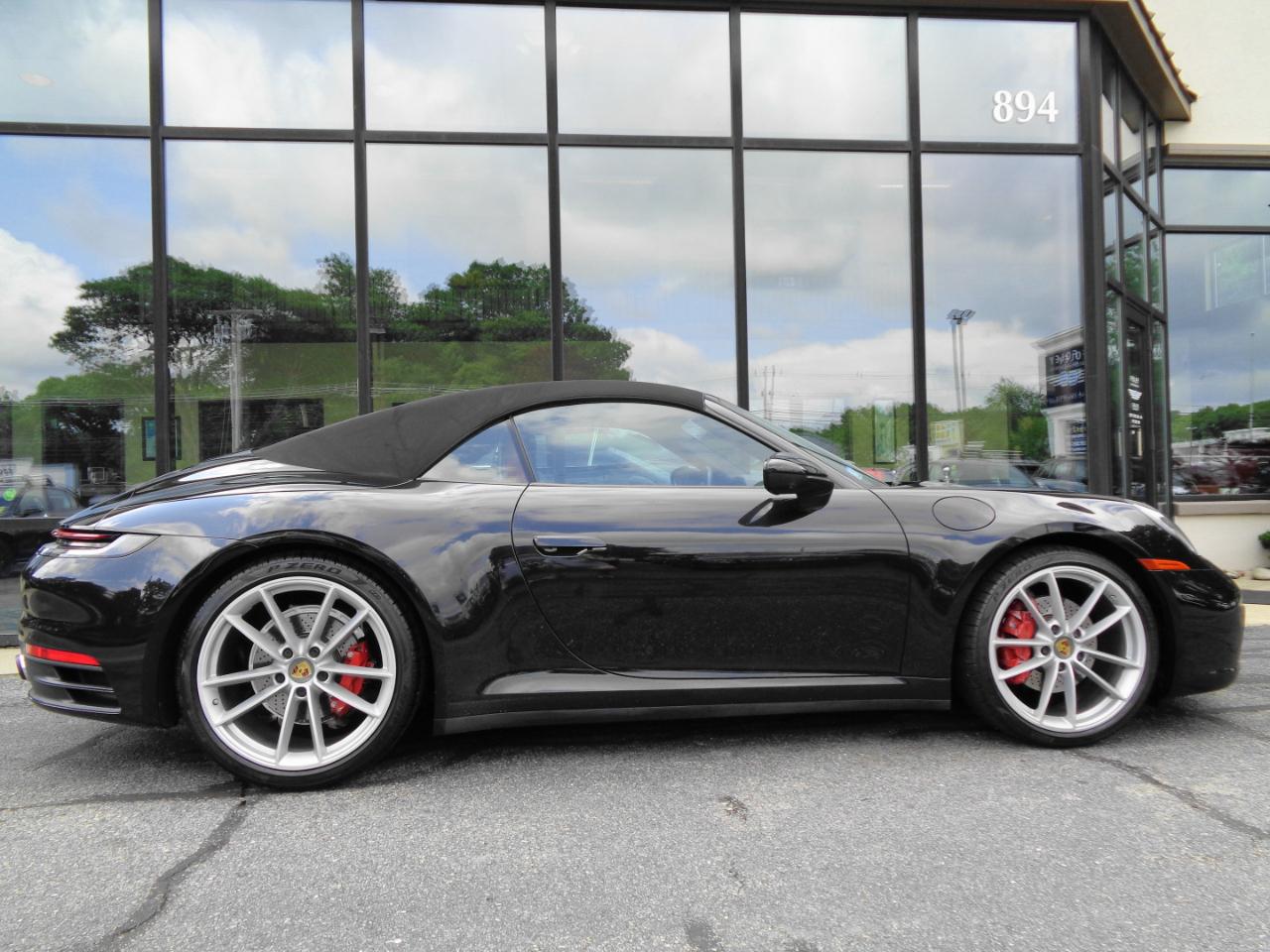 Porsche 911 Carrera Cabriolet 2021