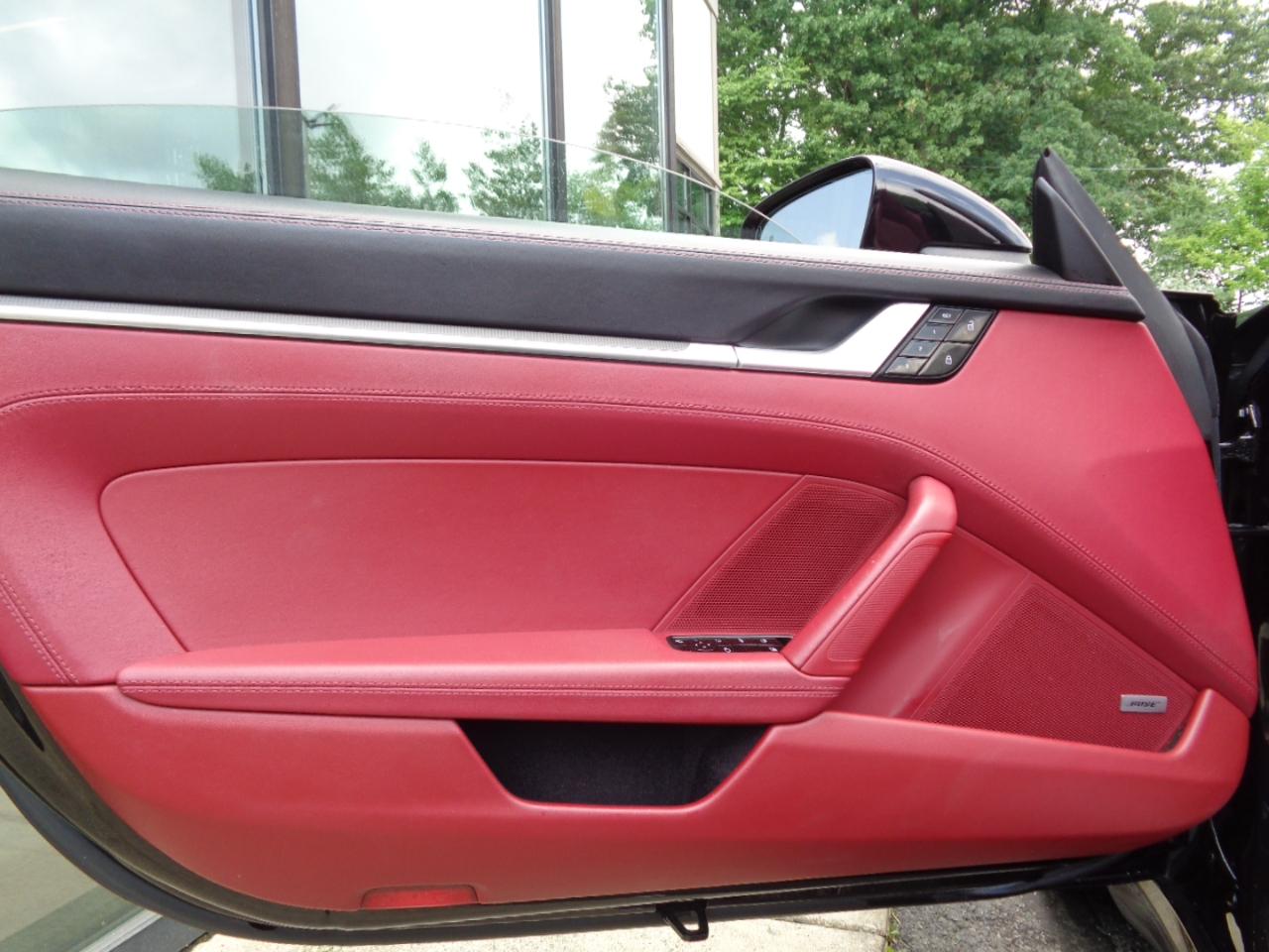 Porsche 911 Carrera Cabriolet 2021