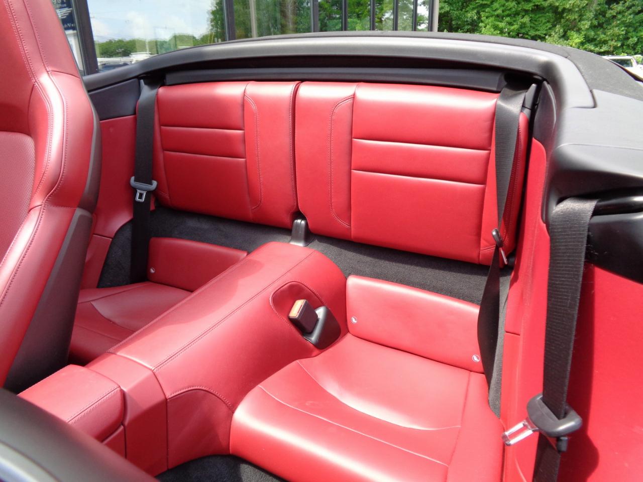 Porsche 911 Carrera Cabriolet 2021