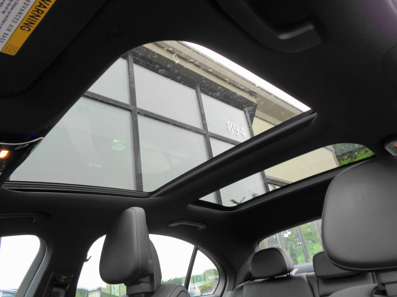 Mercedes-Benz C-Class C 300 4MATIC Sedan 2023