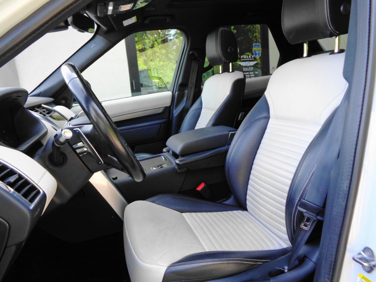 Land Rover Discovery P300 S R-Dynamic 2021