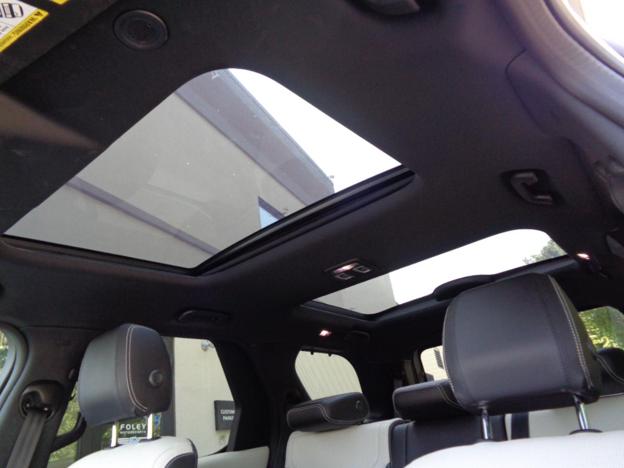 Land Rover Discovery P300 S R-Dynamic 2021