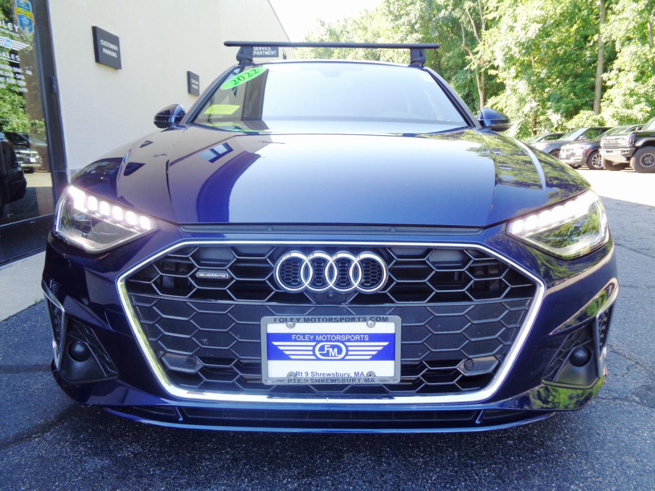 Audi A4 Sedan S line Premium Plus 45 TFSI quattro 2022