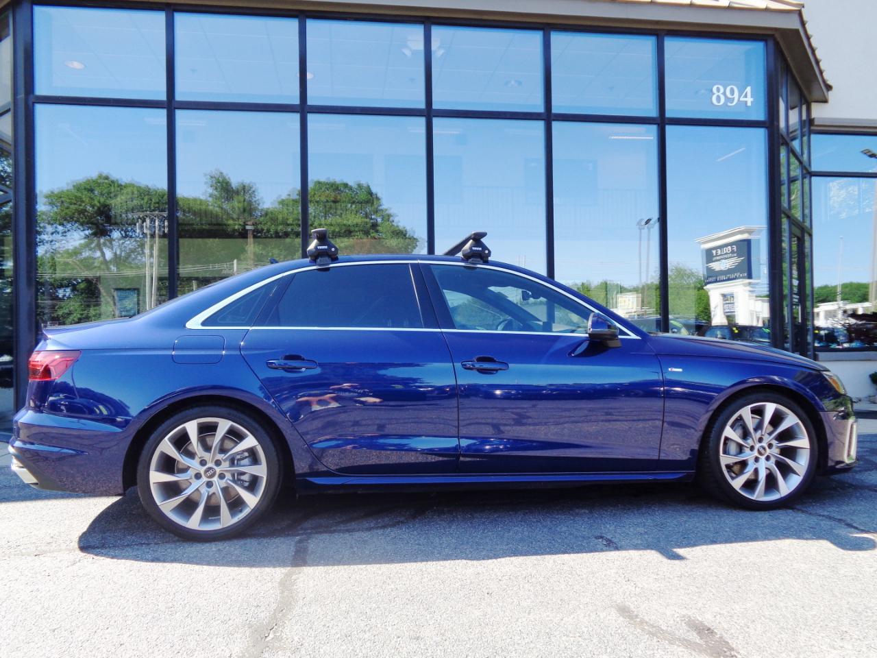 Audi A4 Sedan S line Premium Plus 45 TFSI quattro 2022