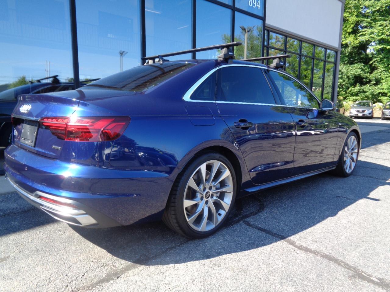 Audi A4 Sedan S line Premium Plus 45 TFSI quattro 2022