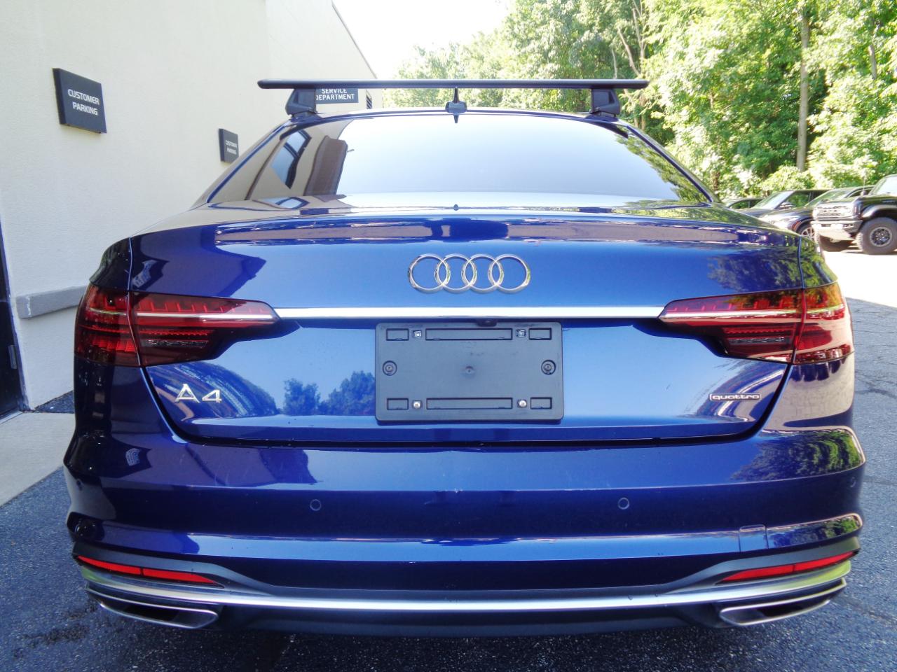 Audi A4 Sedan S line Premium Plus 45 TFSI quattro 2022
