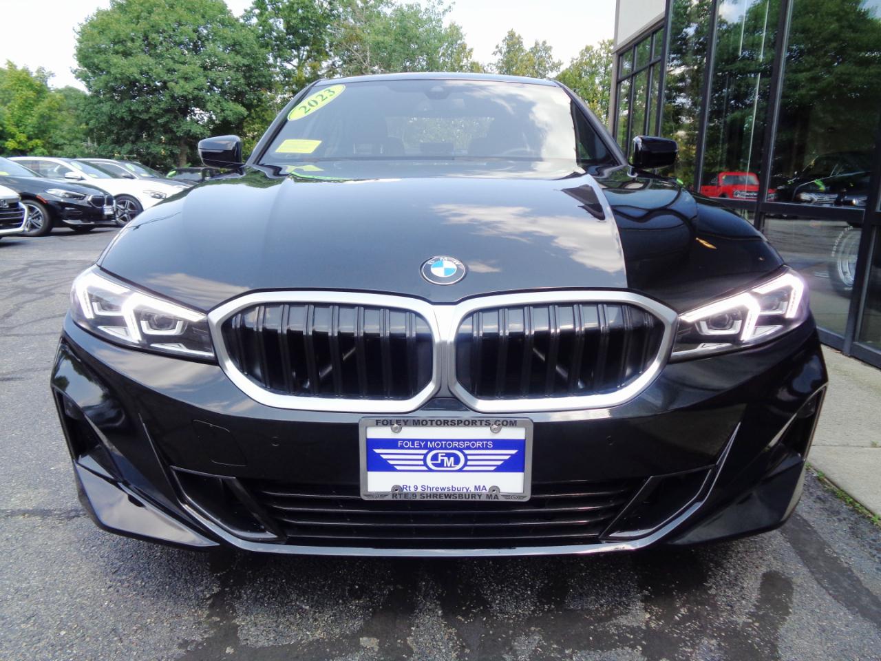 BMW 3 Series 330i xDrive Sedan 2023