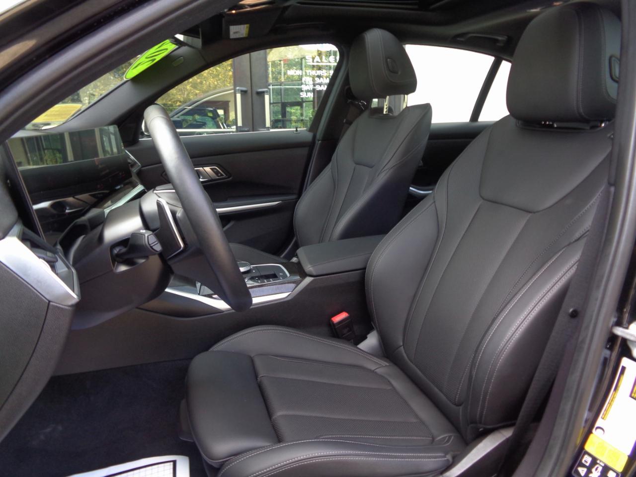 BMW 3 Series 330i xDrive Sedan 2023