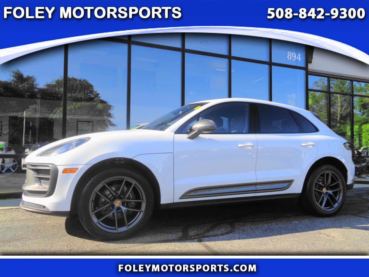 2024 Porsche Macan T AWD