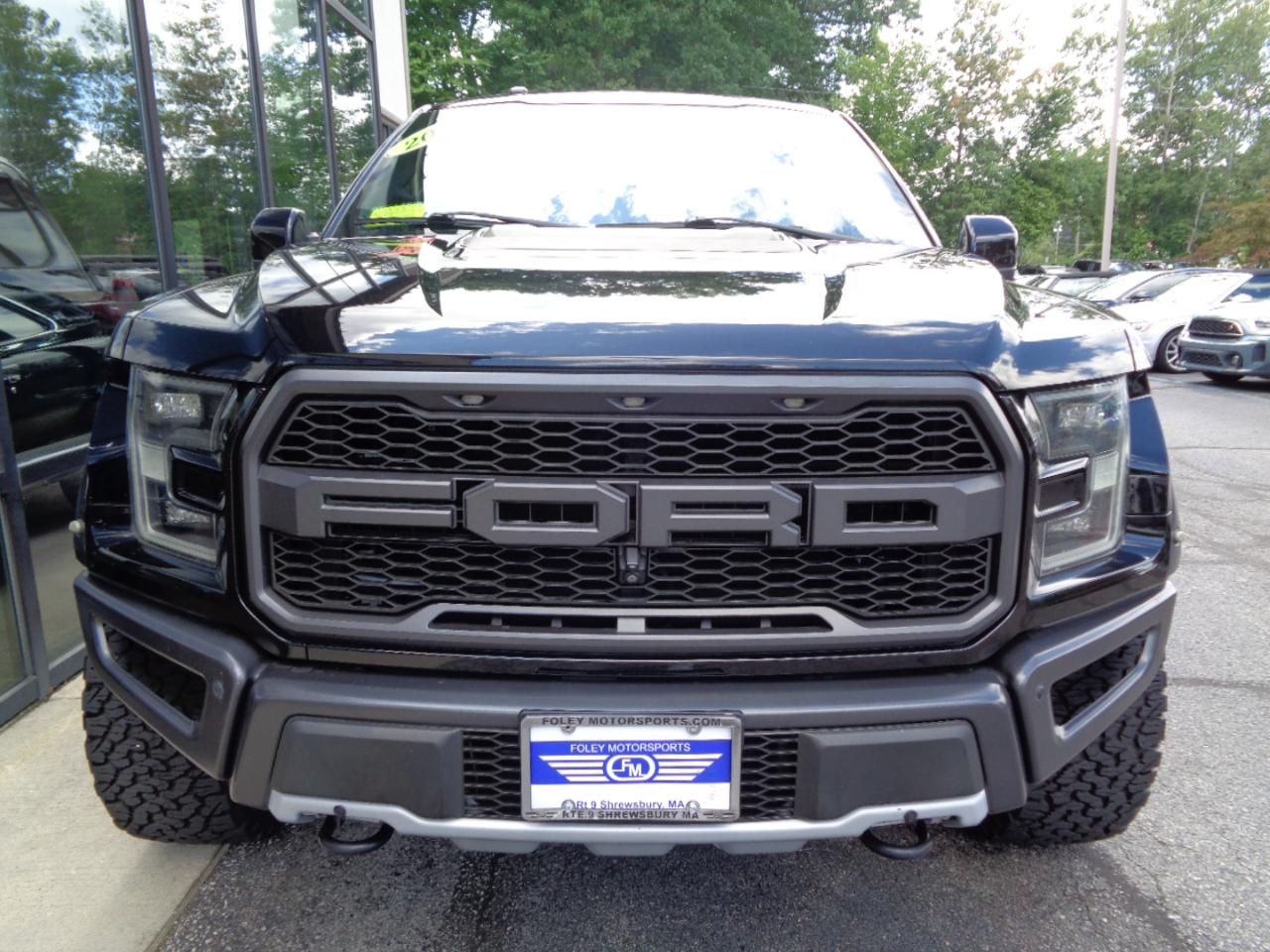 Ford F-150 Raptor 4WD SuperCrew 5.5' Box 2017