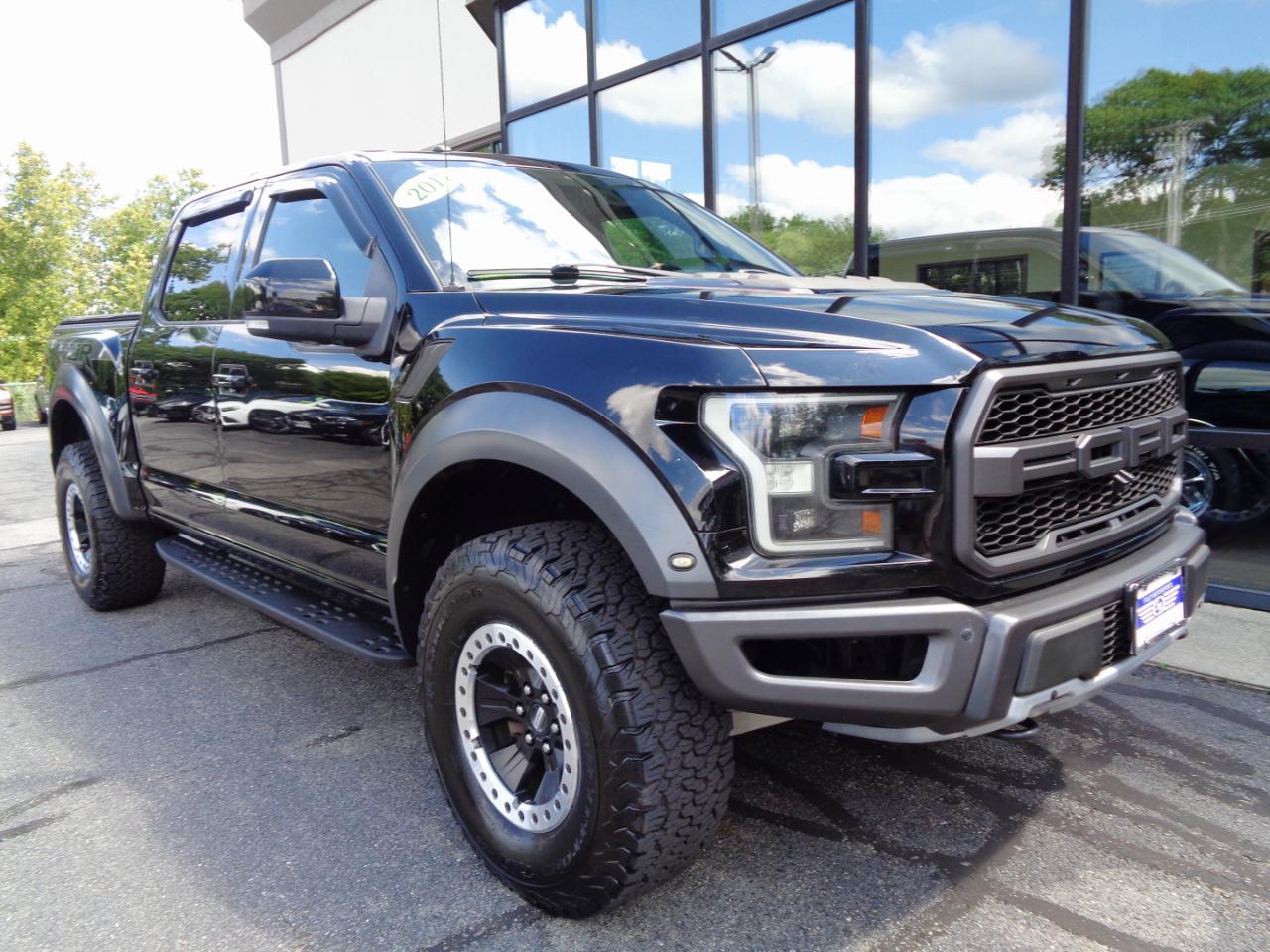 Ford F-150 Raptor 4WD SuperCrew 5.5' Box 2017