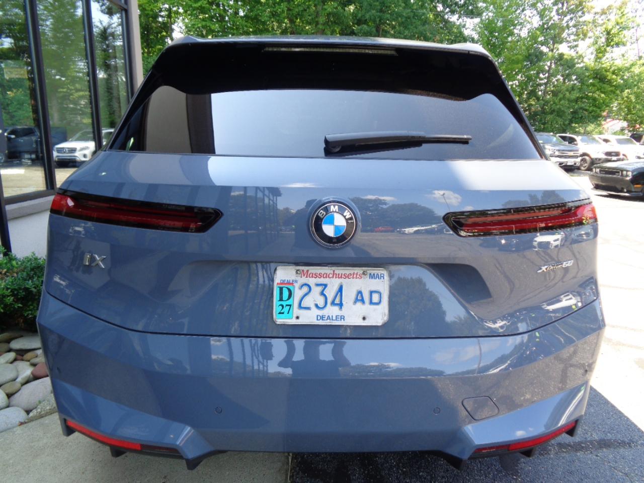 BMW iX xDrive60 Sports Activity Vehicle 2026