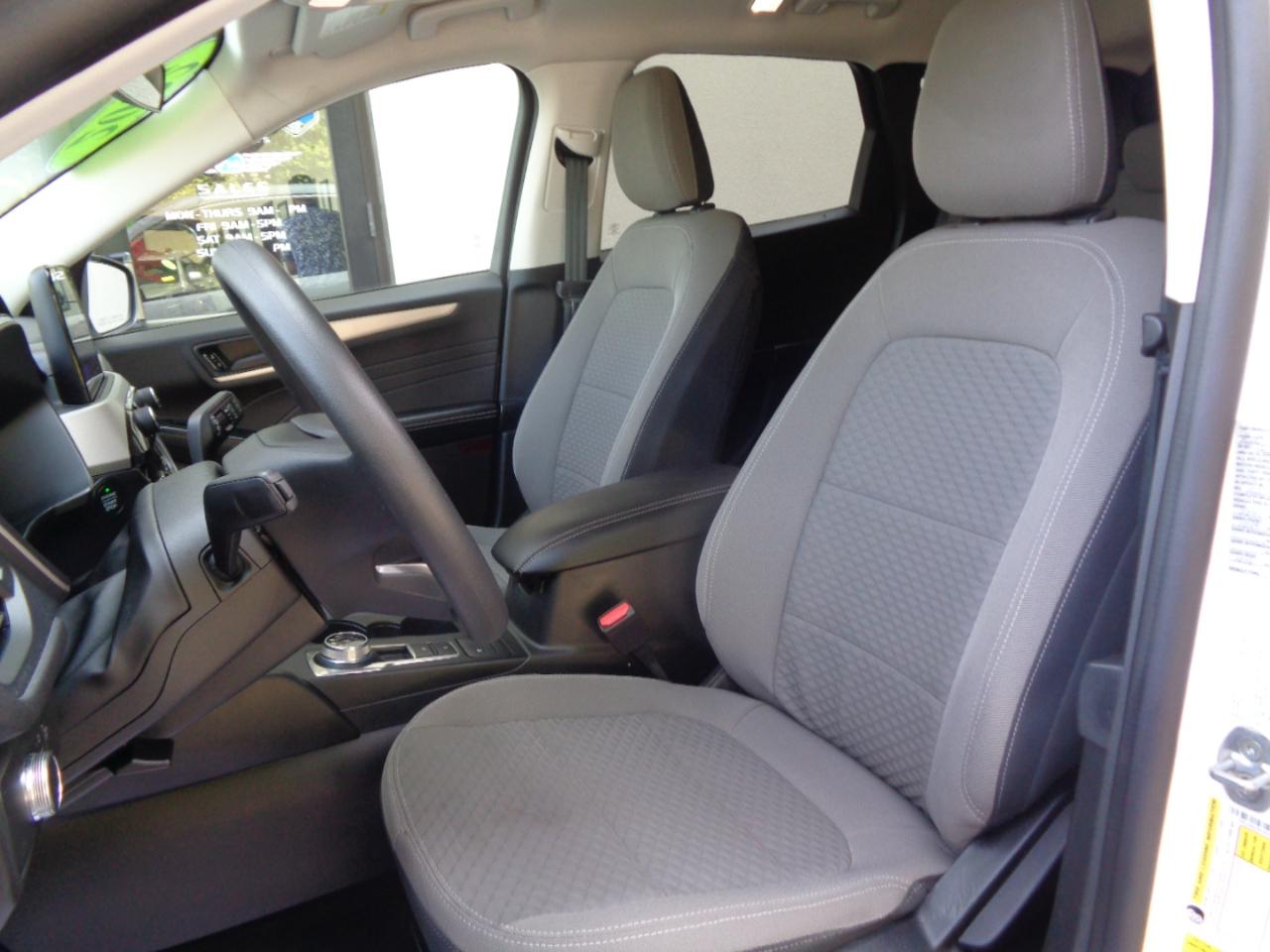 Ford Escape SE FWD 2022