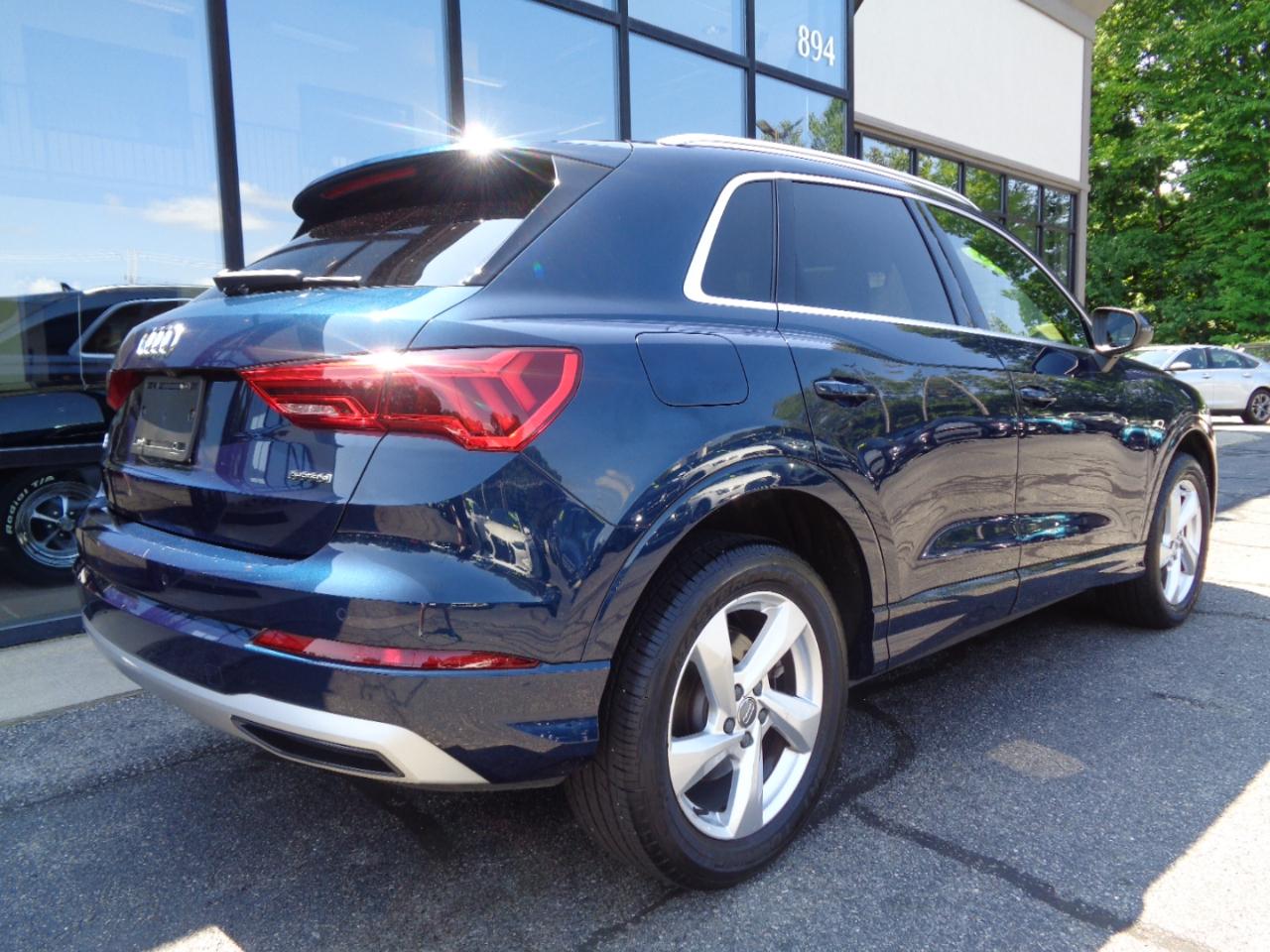 Audi Q3 Premium Plus 45 TFSI quattro 2020