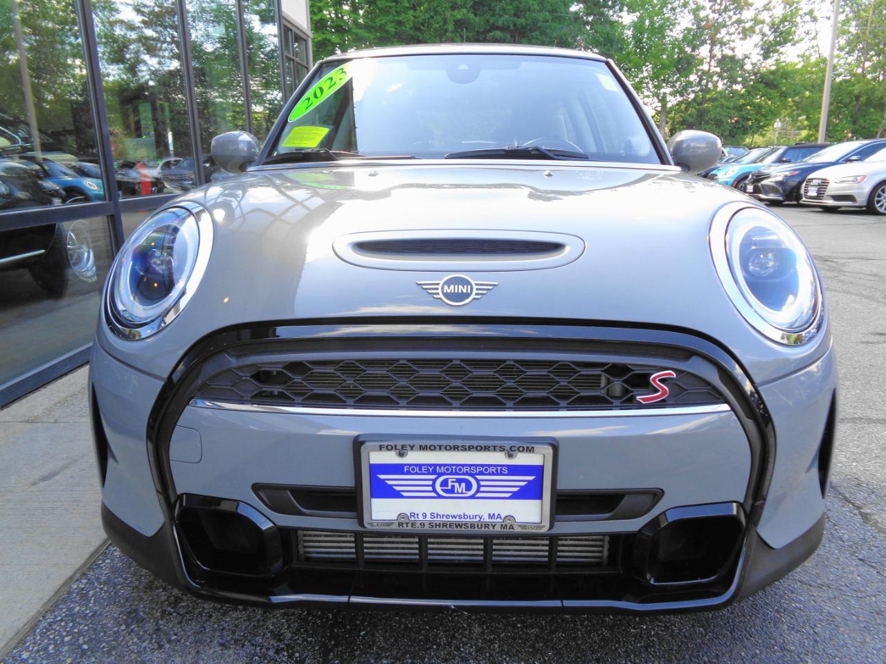 MINI Hardtop 2 Door Cooper S FWD 2023