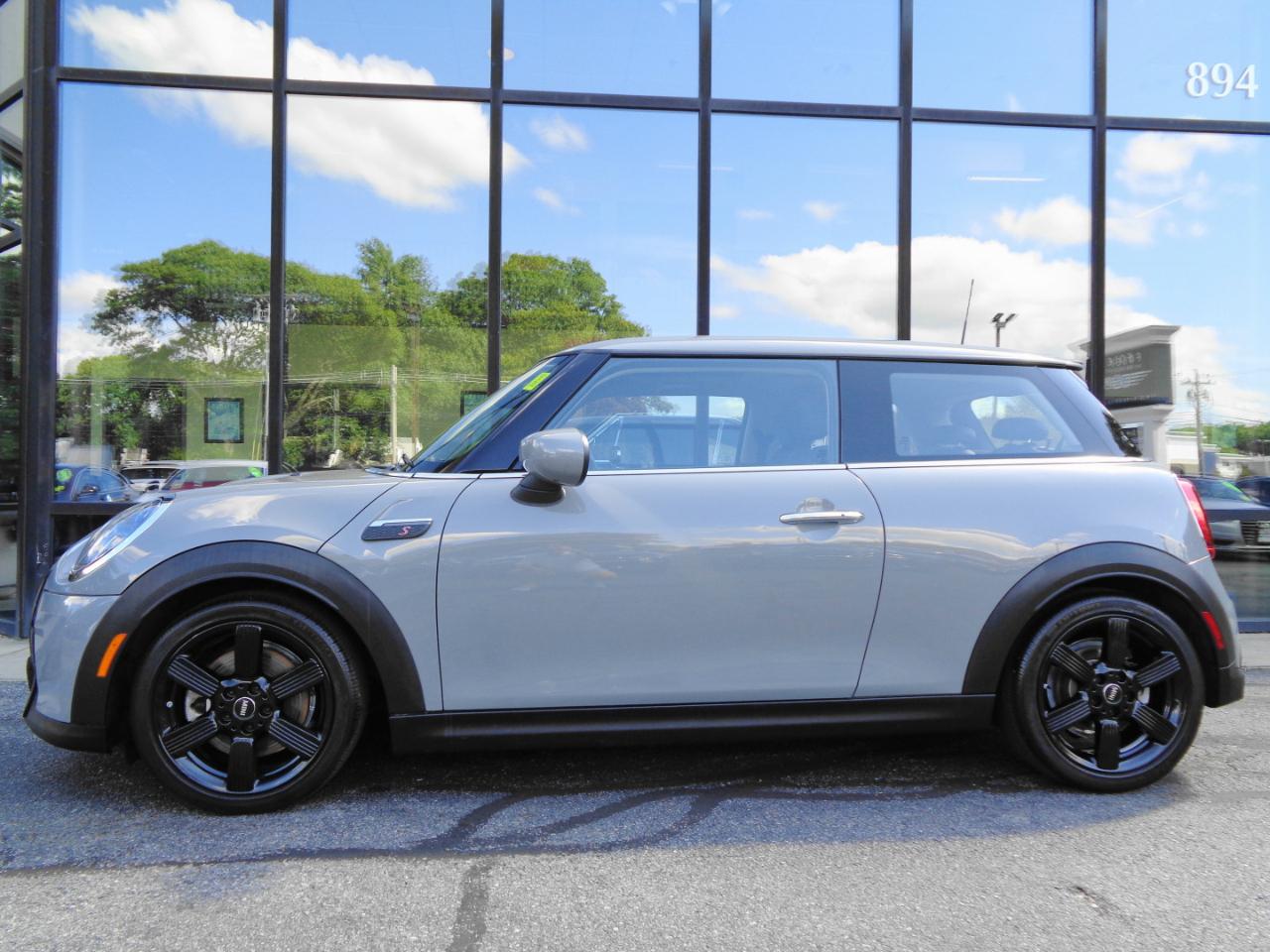 MINI Hardtop 2 Door Cooper S FWD 2023
