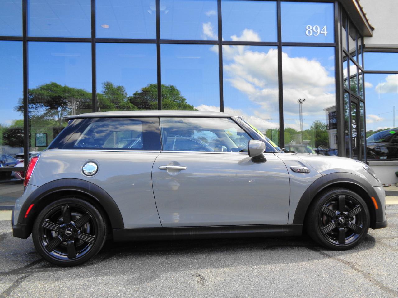 MINI Hardtop 2 Door Cooper S FWD 2023