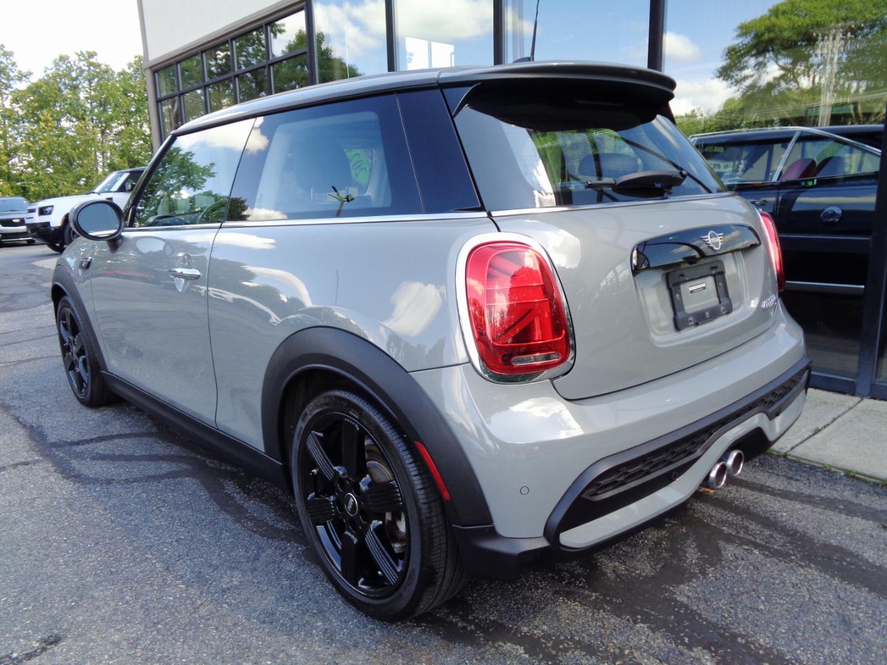 MINI Hardtop 2 Door Cooper S FWD 2023
