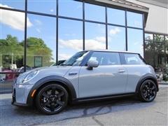 2023 MINI Hardtop 2 Door 