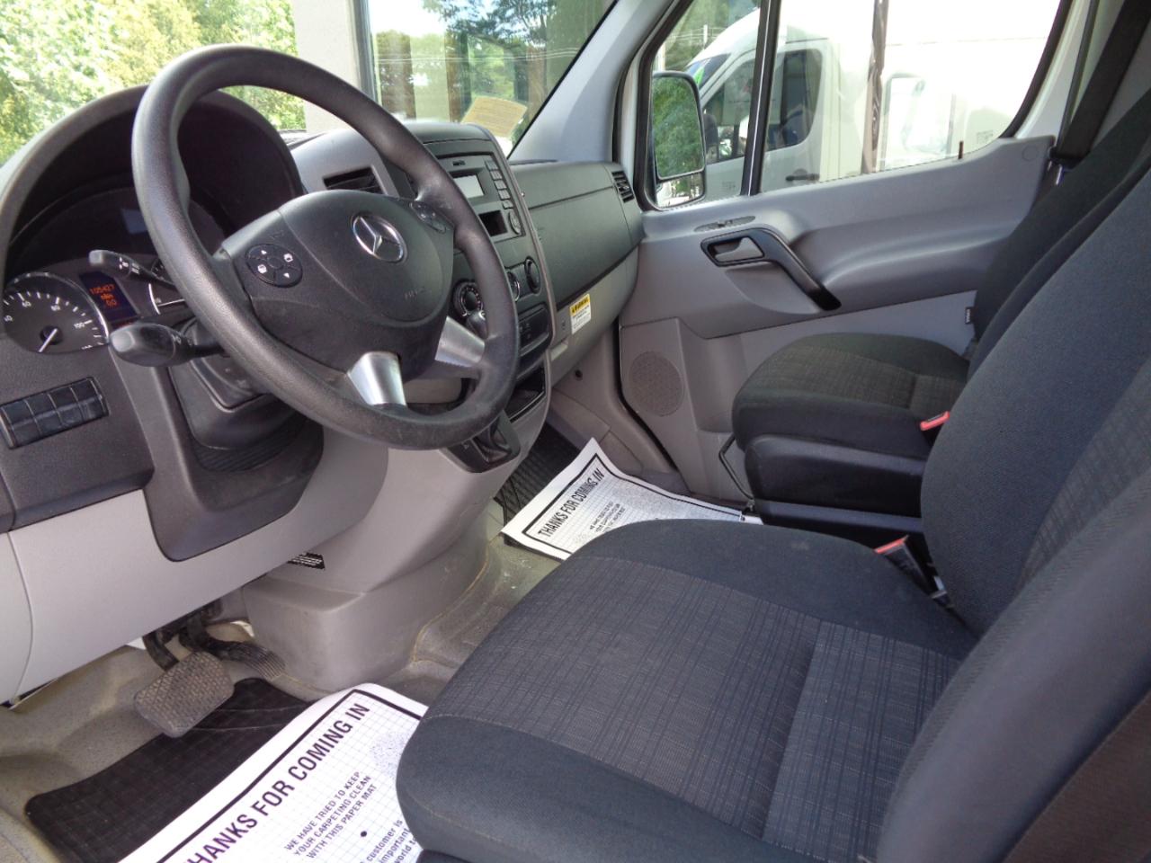 Mercedes-Benz Sprinter Cargo Vans RWD 2500 144" 2016
