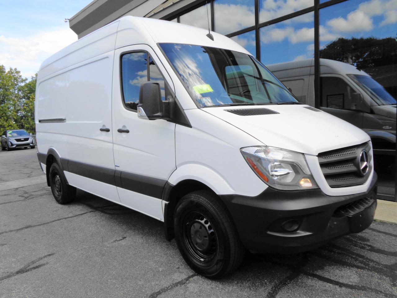 Mercedes-Benz Sprinter Cargo Vans RWD 2500 144" 2016