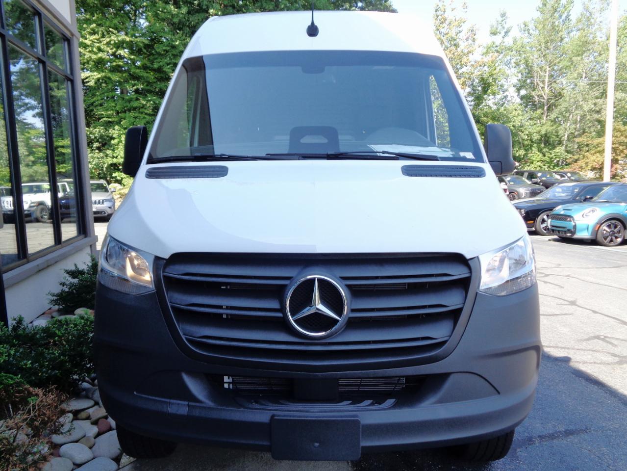 Mercedes-Benz Sprinter Cargo Van 2500 High Roof I4 Diesel HO 170" AWD 2025