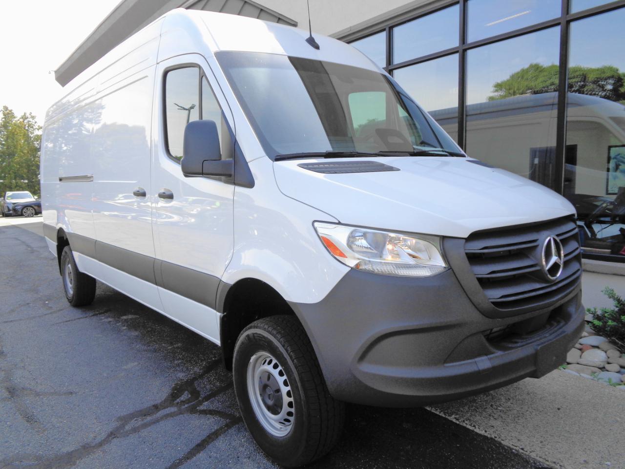 Mercedes-Benz Sprinter Cargo Van 2500 High Roof I4 Diesel HO 170" AWD 2025