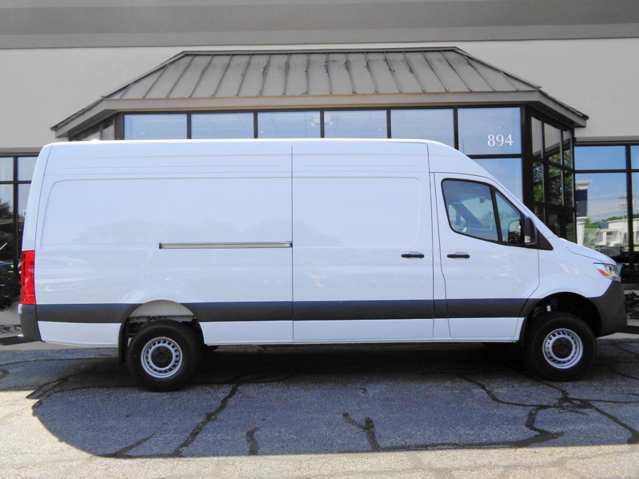 Mercedes-Benz Sprinter Cargo Van 2500 High Roof I4 Diesel HO 170" AWD 2025
