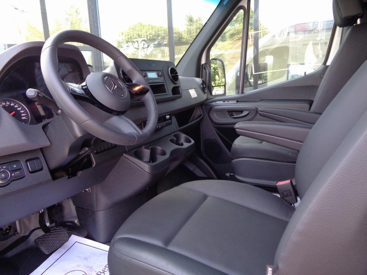 Mercedes-Benz Sprinter Cargo Van 2500 High Roof I4 Diesel HO 170" AWD 2025