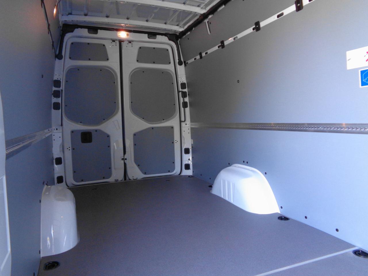 Mercedes-Benz Sprinter Cargo Van 2500 High Roof I4 Diesel HO 170" AWD 2025