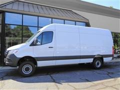 2025 Mercedes-Benz Sprinter Cargo Van 