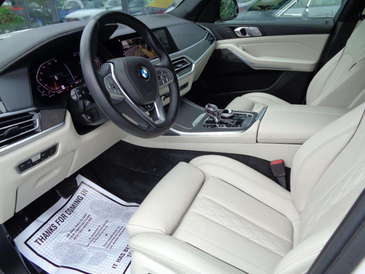 BMW X7 xDrive40i Sports Activity Vehicle 2022