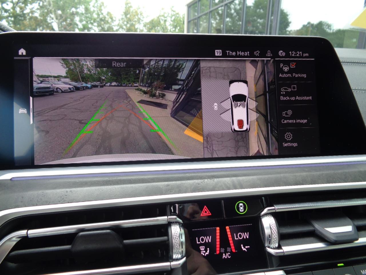 BMW X7 xDrive40i Sports Activity Vehicle 2022