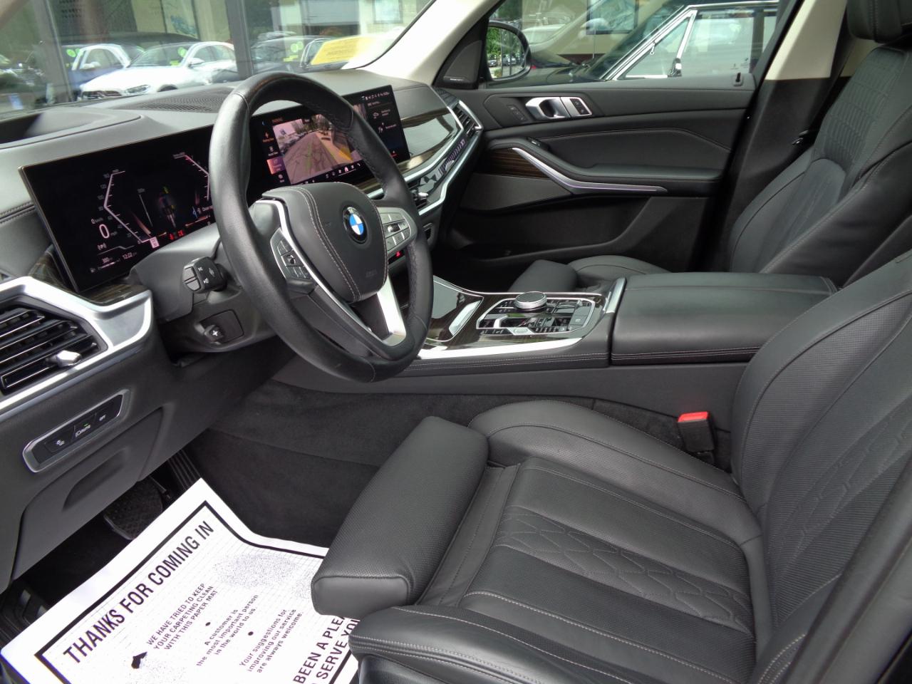 BMW X7 xDrive40i Sports Activity Vehicle 2024