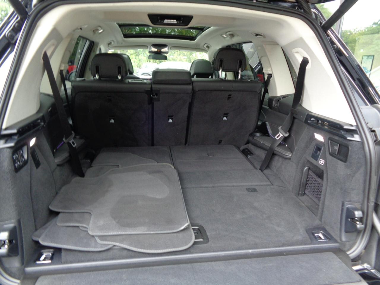 BMW X7 xDrive40i Sports Activity Vehicle 2024
