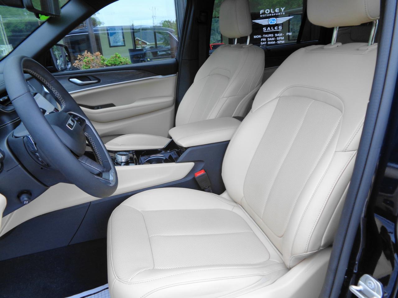 Jeep Grand Cherokee L Limited 4x4 2023
