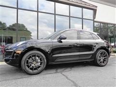 2017 Porsche Macan 