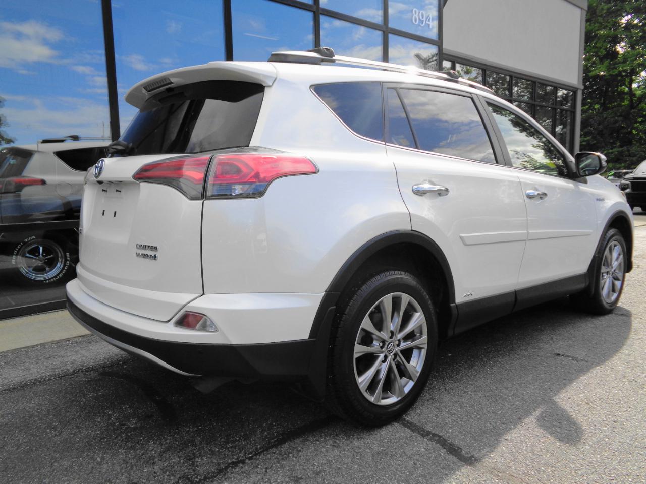 Toyota RAV4 Hybrid Limited AWD (Natl) 2018