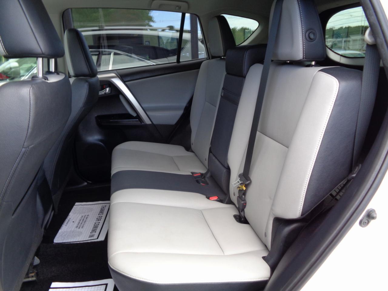 Toyota RAV4 Hybrid Limited AWD (Natl) 2018