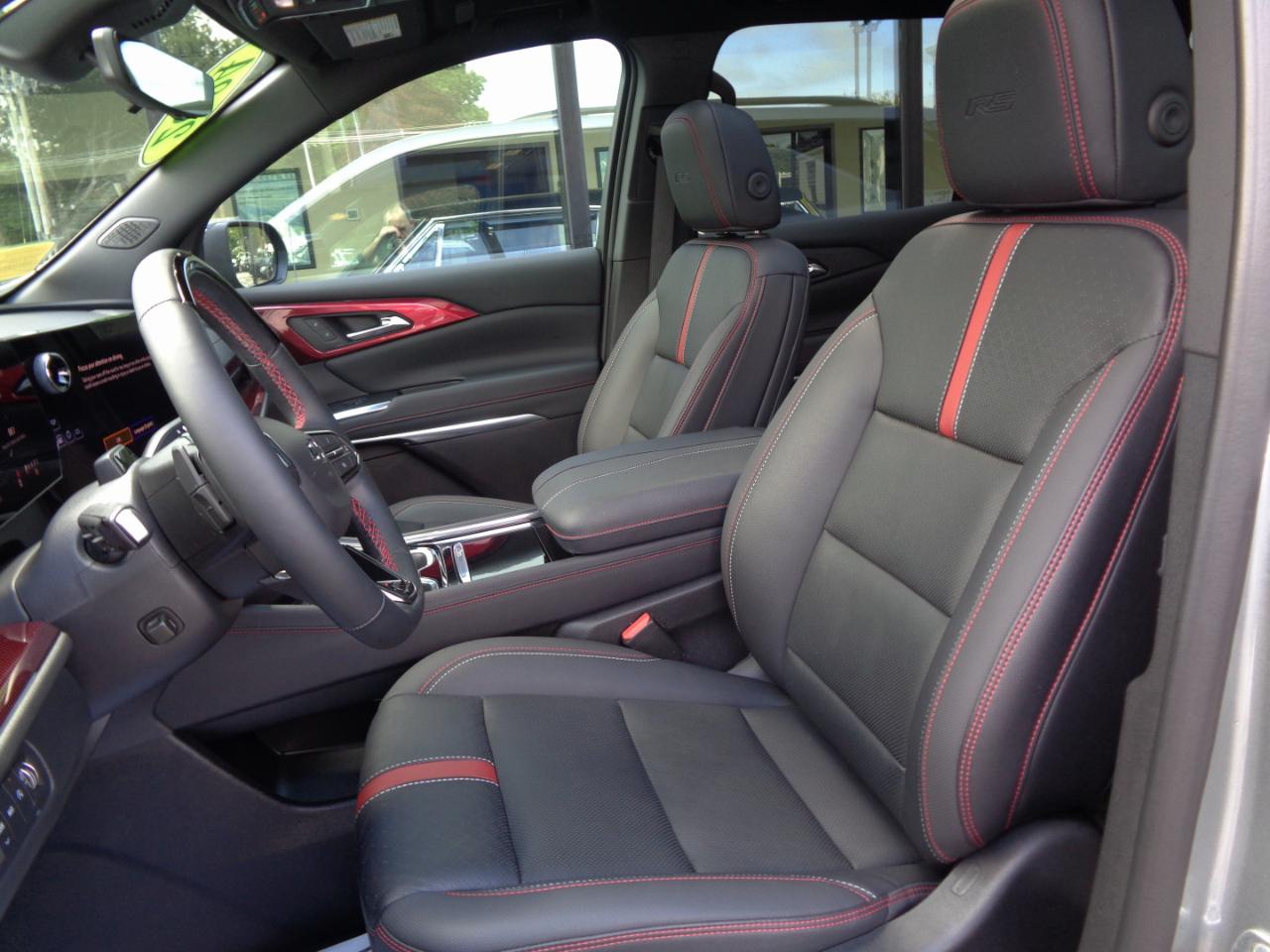 Chevrolet Traverse 4dr RS w/2RS 2024