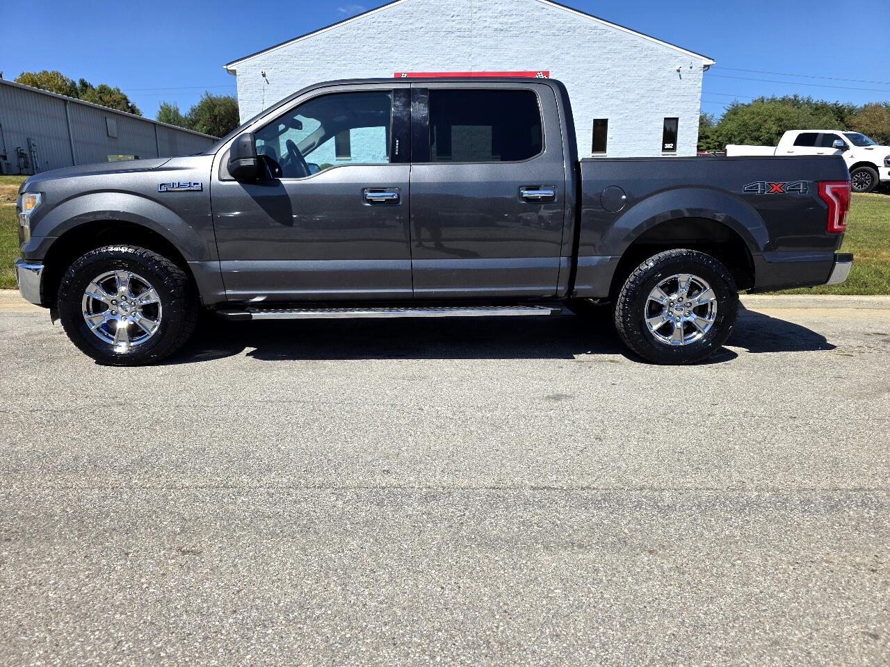 Ford F-150 4WD SuperCrew 145" XLT 2016 Ford F-150 4WD SuperCrew 145" XLT 2016