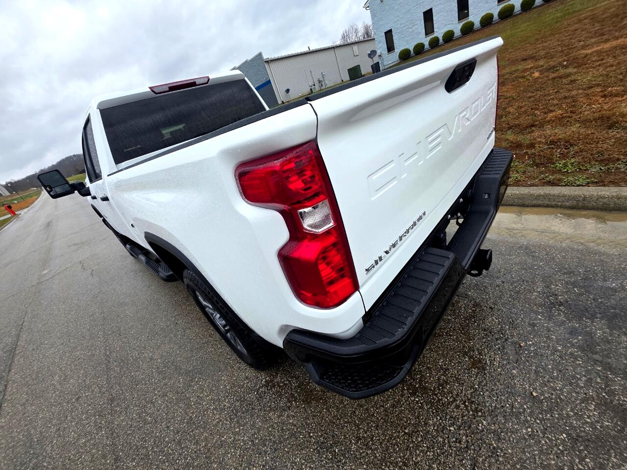 Chevrolet Silverado 2500HD Custom Crew Cab Short Box 4WD 2025