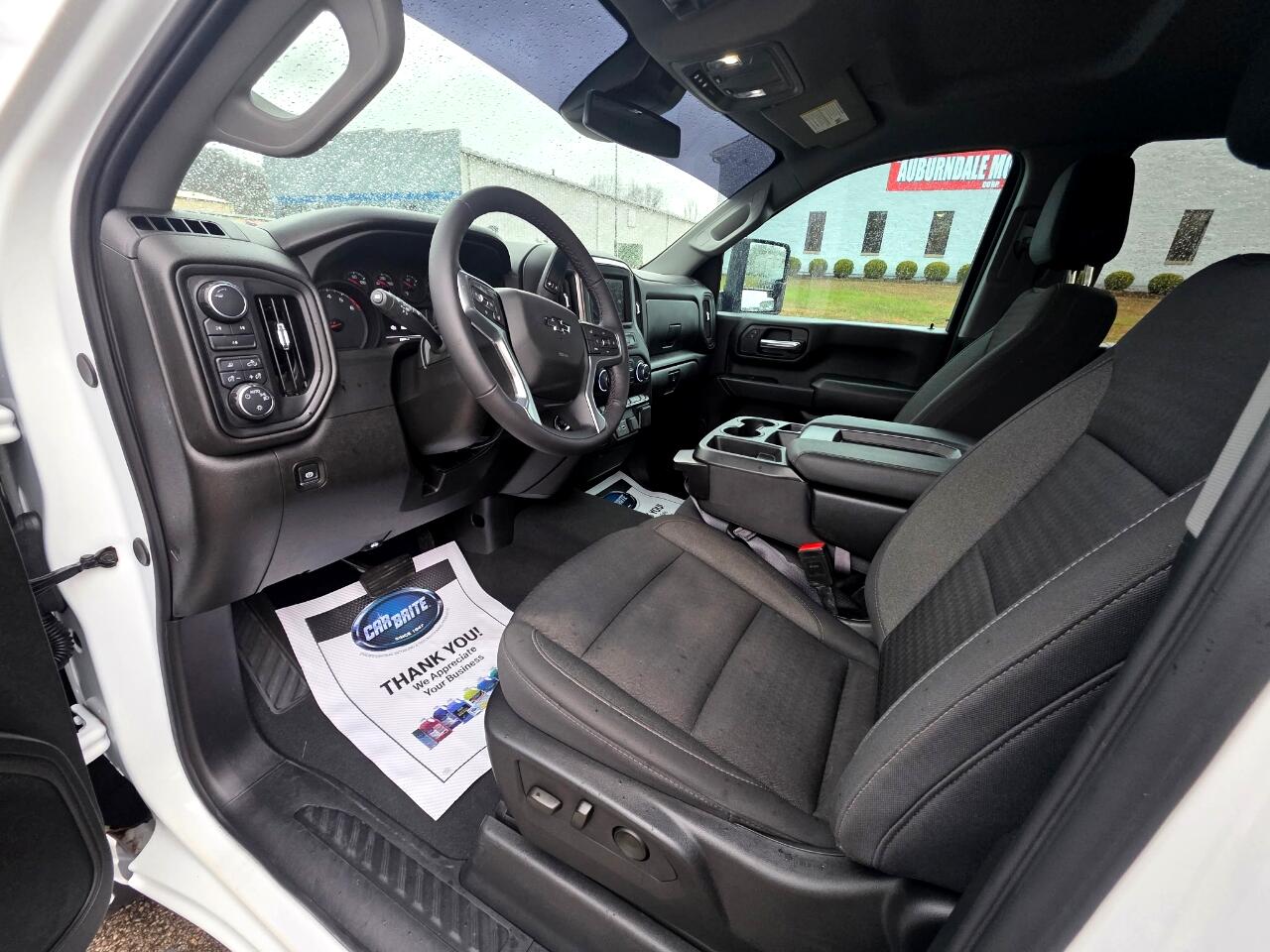 Chevrolet Silverado 2500HD Custom Crew Cab Short Box 4WD 2025