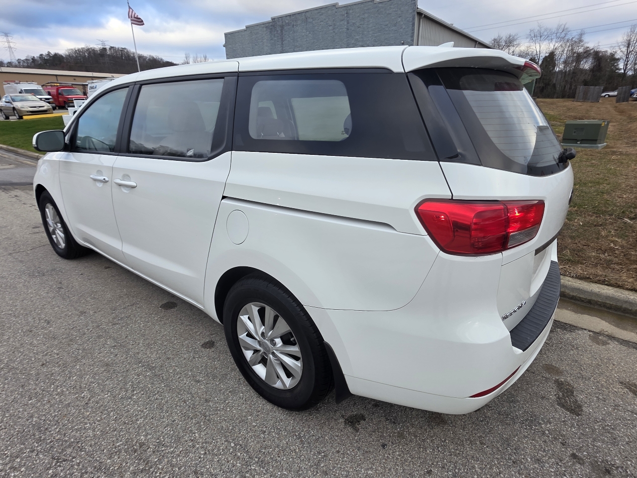Kia Sedona L 2016