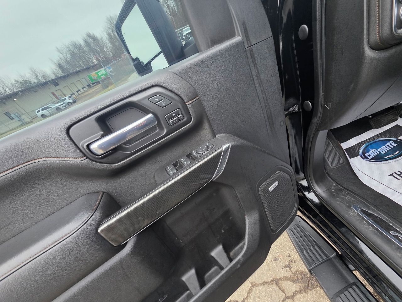 GMC Sierra 2500HD AT4 Crew Cab Long Box 4WD 2020