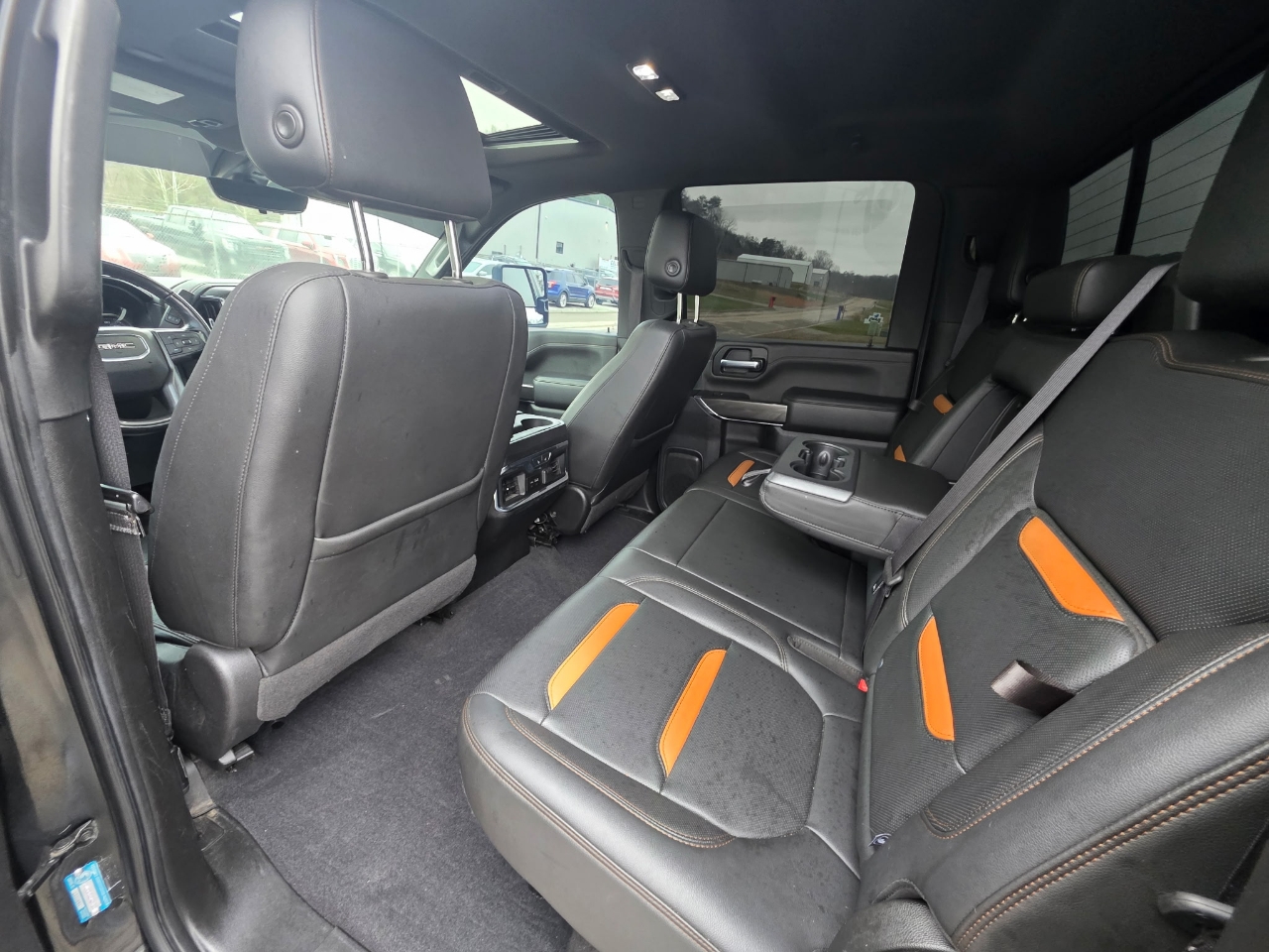 GMC Sierra 2500HD AT4 Crew Cab Long Box 4WD 2020