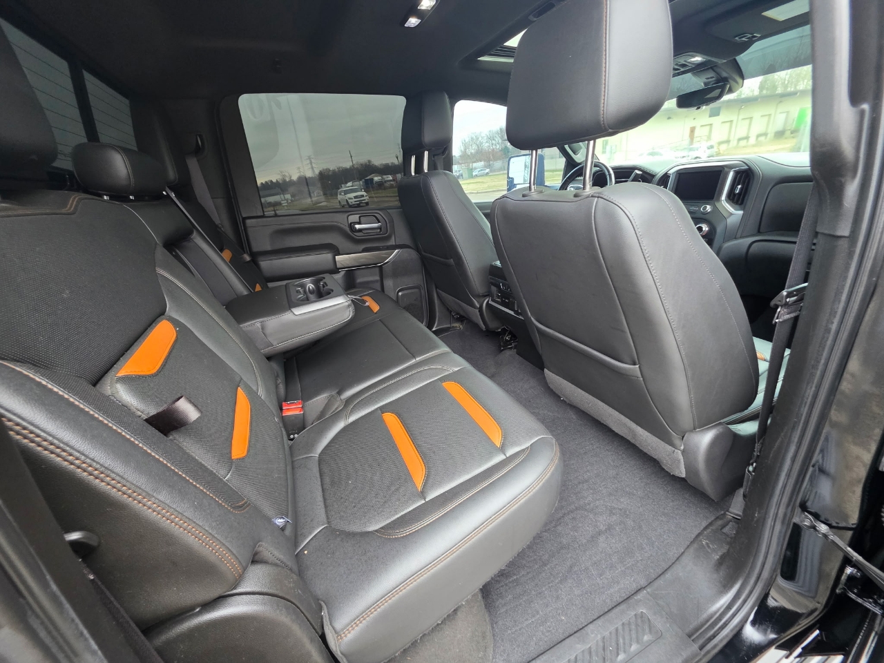 GMC Sierra 2500HD AT4 Crew Cab Long Box 4WD 2020