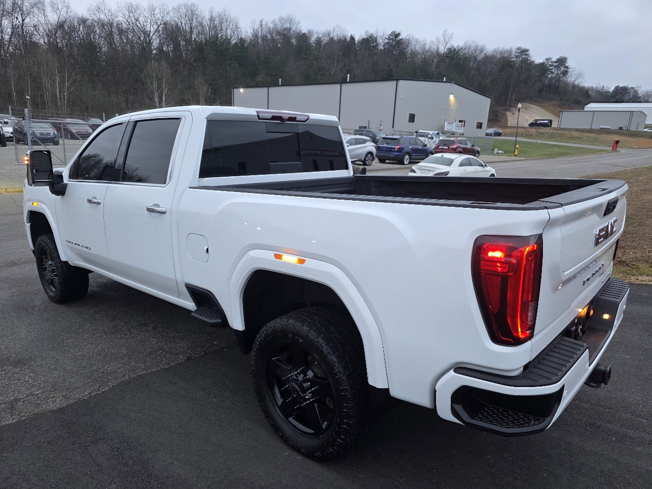 GMC Sierra 2500HD Denali Crew Cab 4WD 2021